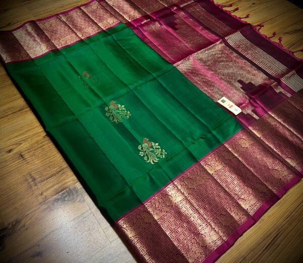Emerald Green Silk Saree with Magenta Zari Border & Rich Pallu