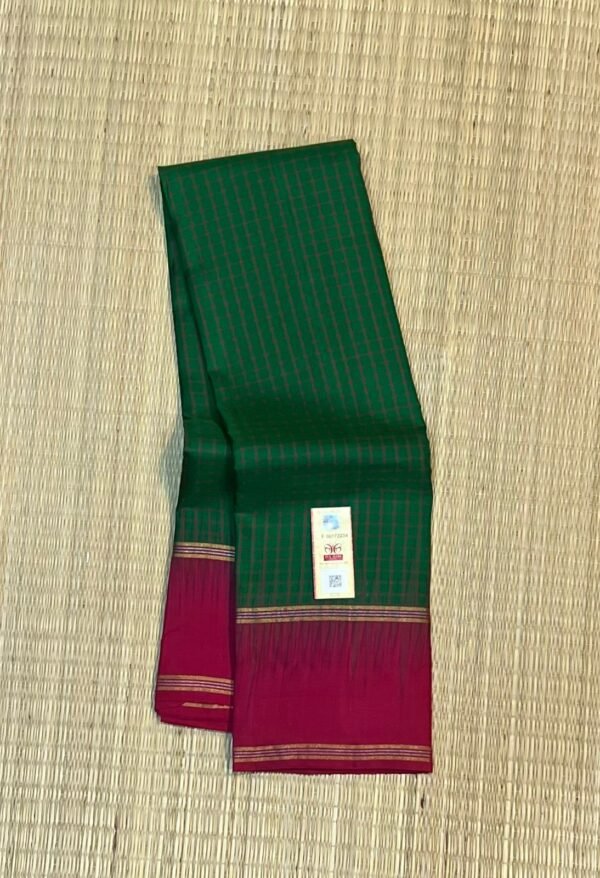 Classic Bottle Green & Rani Pink Kanchipuram Silk Saree with Rich Gold Zari Pallu