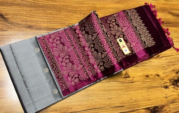 Silver Grey Turning Border Silk Saree with Magenta Contrast Pallu and Gold Zari Weaving