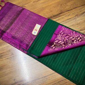 Classic Emerald Green Gold Zari Turning Border Saree with Magenta Contrast