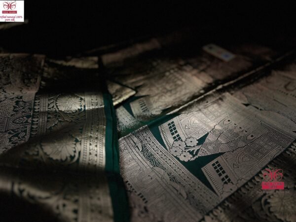 Emerald Green Heritage Gold Zari Kanjivaram Silk Saree