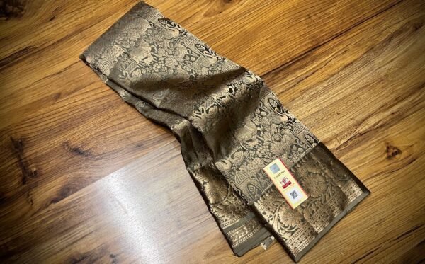 Antique Olive Gold Kanjivaram Brocade Silk Saree with Grand Zari Pallu