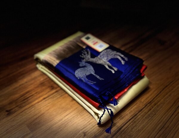 Elegant Cream Silk Saree with Royal Blue Gold Zari Contrast Border & Red Pallu