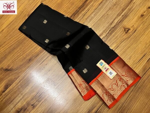 Elegant Black Silk Saree with Rich Gold Zari & Traditional Korvai Border