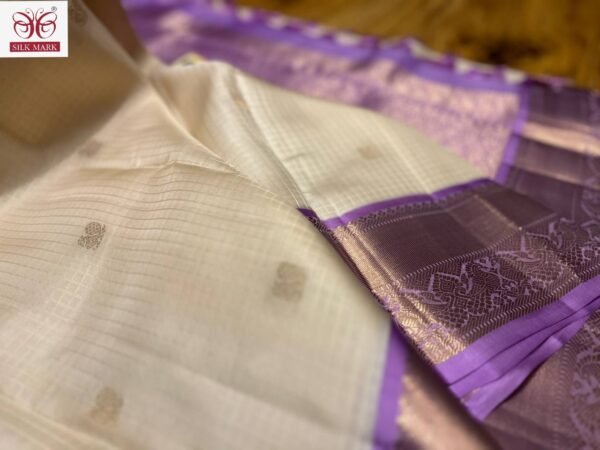 Elegant Cream Silk Saree with Lavender Korvai Border & Gold Zari Weaving