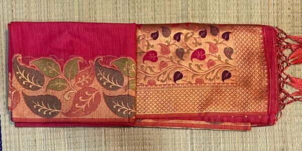 Elegant Red Silk Saree with Gold Zari Floral Border & Rich Pallu