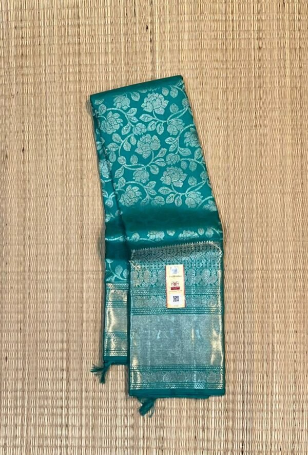 Elegant Teal Kanchipuram Pure Silk Saree with Silver Zari Floral Weave