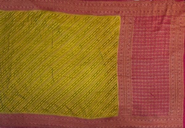 Elegant Olive Green Gold Zari Georgette Saree with Contrast Pink Rich Woven Border & Designer Pallu