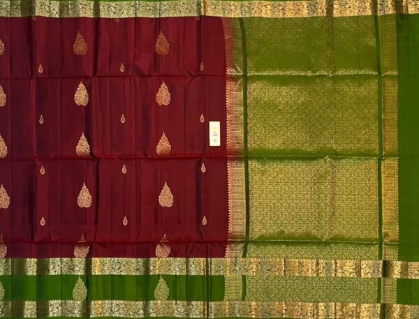 Elegant Maroon & Parrot Green Gold Zari Woven Traditional Silk Saree